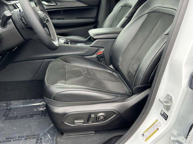 used 2024 Jeep Grand Cherokee L car, priced at $34,992