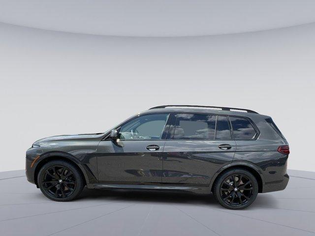new 2026 BMW X7 car, priced at $102,080