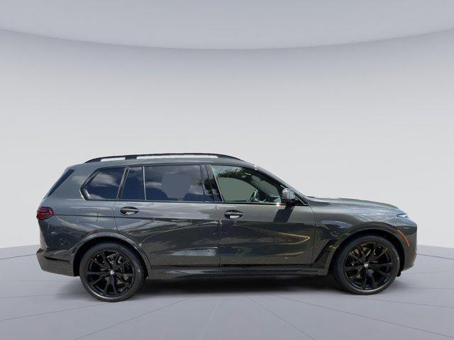 new 2026 BMW X7 car, priced at $102,080