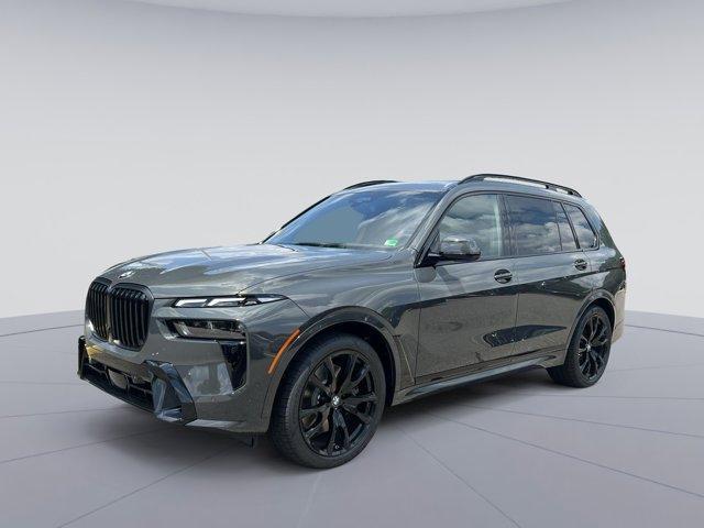 new 2026 BMW X7 car, priced at $102,080