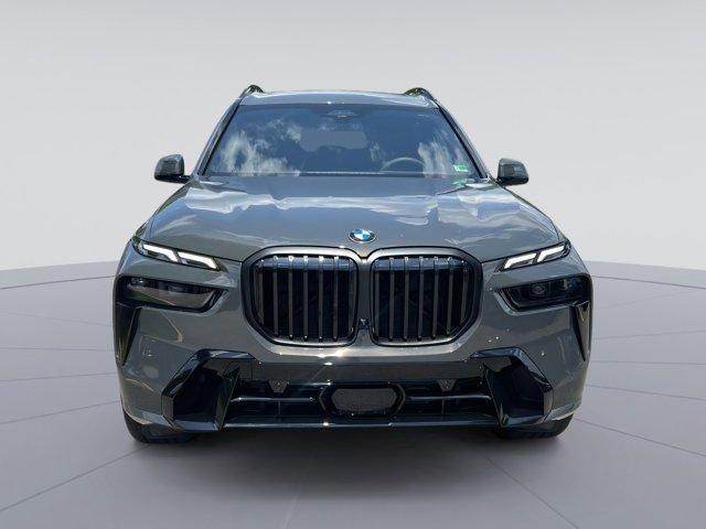new 2026 BMW X7 car, priced at $102,080