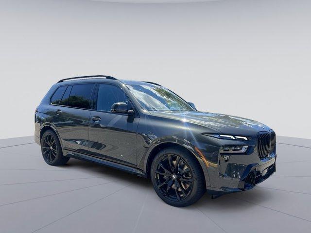 new 2026 BMW X7 car, priced at $102,680