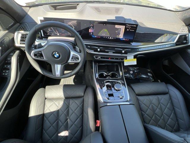 new 2026 BMW X7 car, priced at $102,680