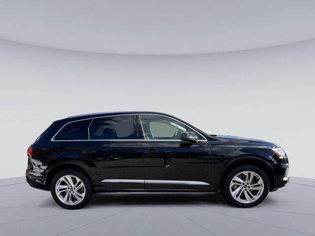 used 2022 Audi Q7 car, priced at $34,695
