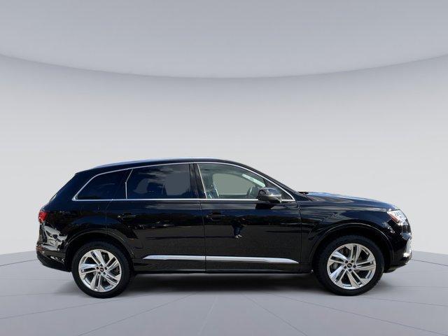 used 2022 Audi Q7 car, priced at $33,496