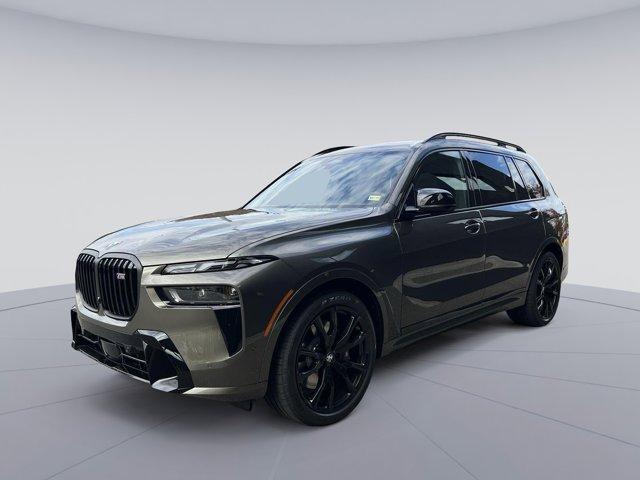 new 2025 BMW X7 car, priced at $120,405