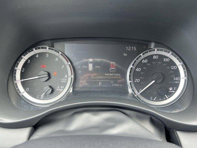 used 2023 Toyota Highlander car, priced at $36,514