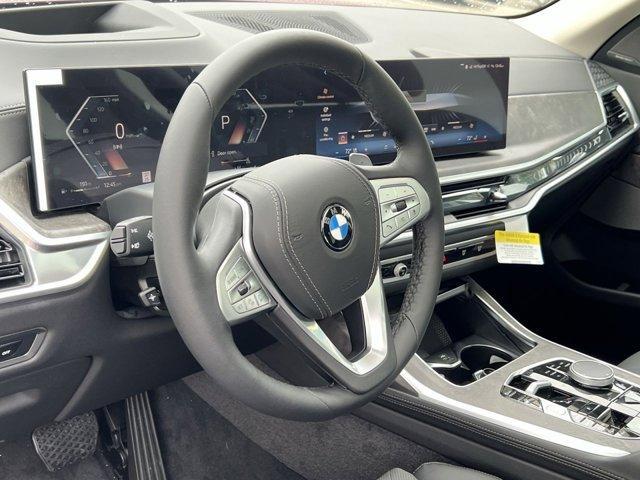 new 2026 BMW X7 car, priced at $95,880