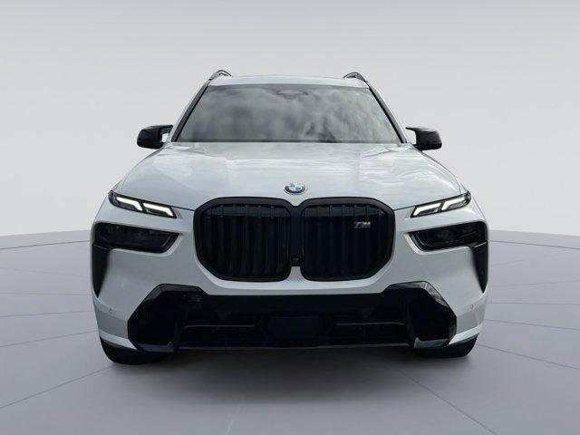 new 2025 BMW X7 car, priced at $118,520