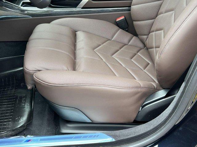 new 2025 BMW i7 car, priced at $120,525