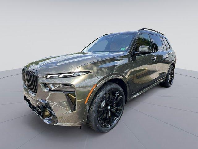 new 2026 BMW X7 car, priced at $100,130
