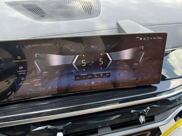 new 2026 BMW X7 car, priced at $100,130