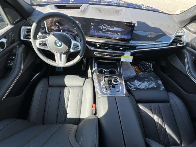 new 2026 BMW X7 car, priced at $122,830