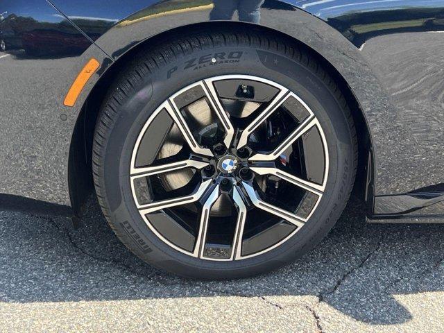 new 2025 BMW i7 car, priced at $136,475