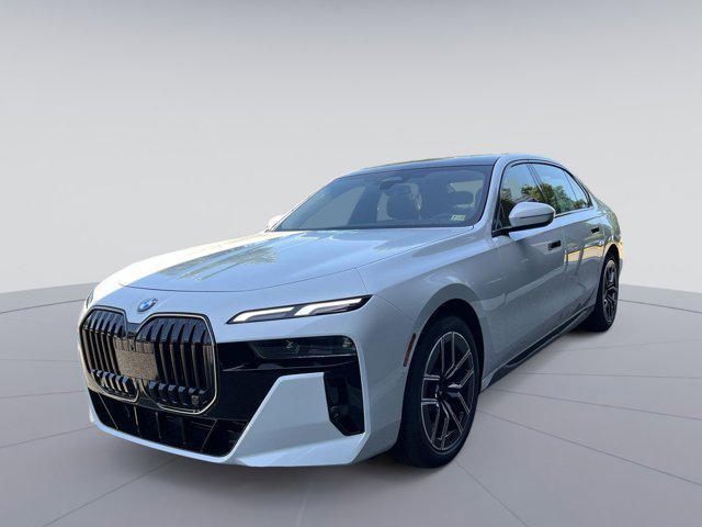 new 2024 BMW 760 car, priced at $125,160