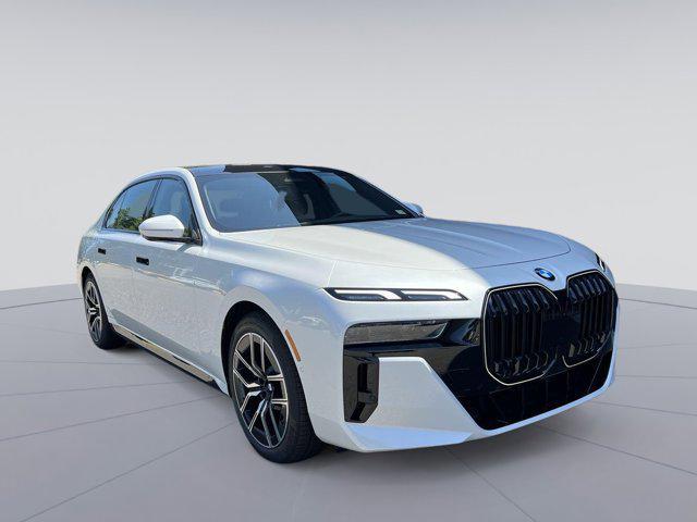 new 2024 BMW 760 car, priced at $125,160