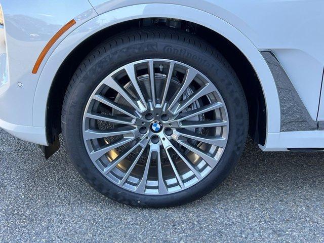 new 2026 BMW X7 car, priced at $96,175