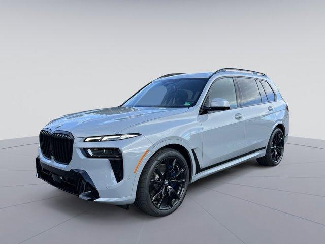 new 2026 BMW X7 car, priced at $100,130