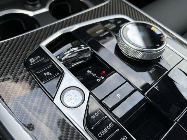 new 2026 BMW X7 car, priced at $117,375