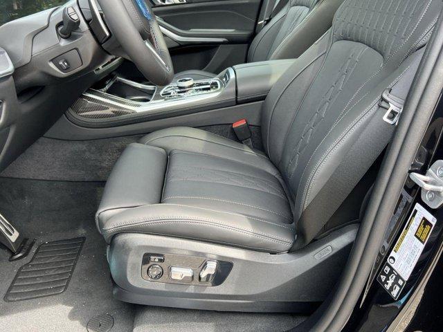 new 2026 BMW X7 car, priced at $117,375