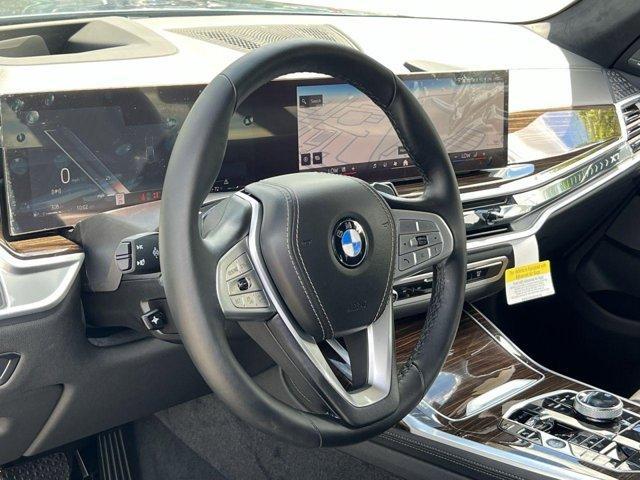 new 2024 BMW X7 car, priced at $92,415