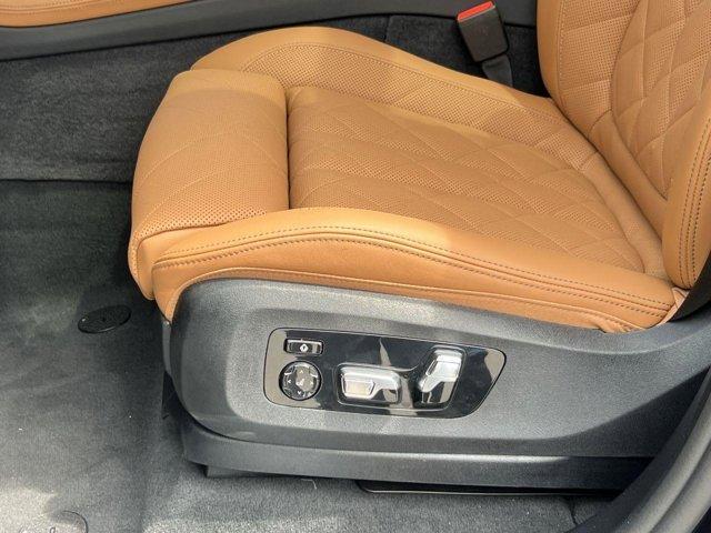 new 2026 BMW X7 car, priced at $94,615