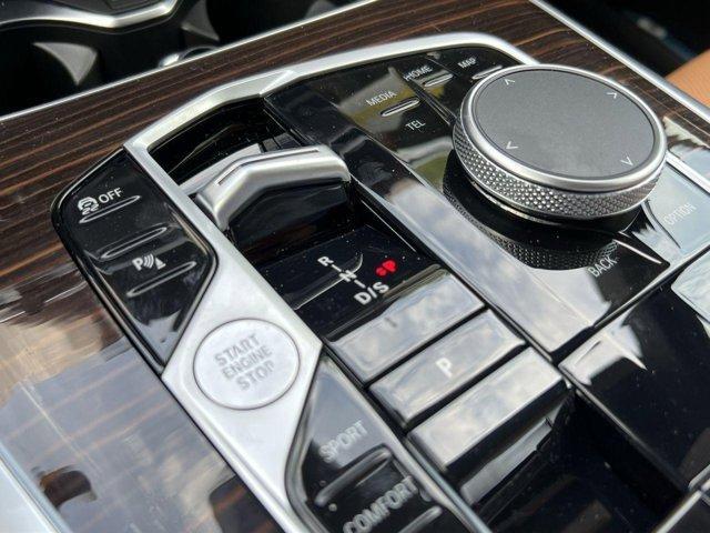 new 2026 BMW X7 car, priced at $94,615