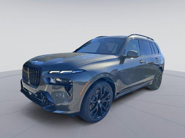 new 2026 BMW X7 car, priced at $100,130