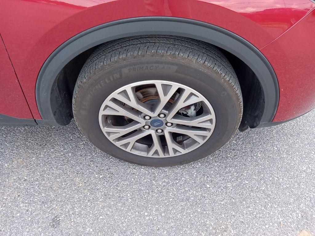 used 2022 Ford Escape car, priced at $23,573