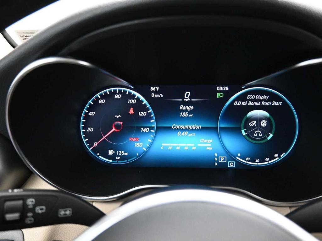 used 2022 Mercedes-Benz GLC 300 car