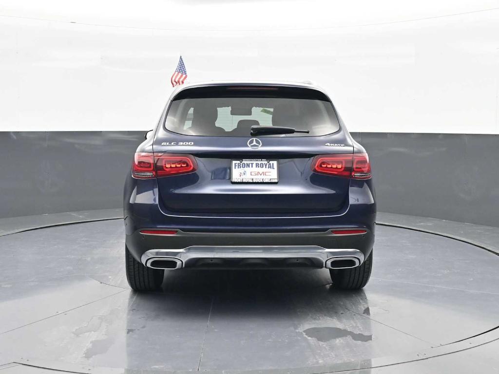 used 2022 Mercedes-Benz GLC 300 car
