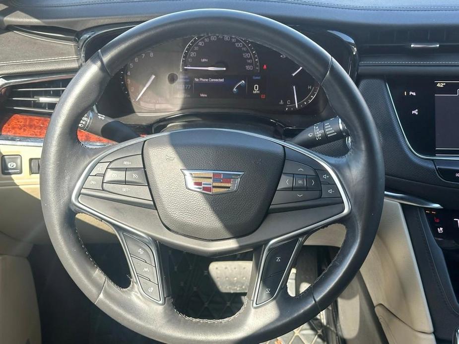 used 2017 Cadillac XT5 car, priced at $18,473