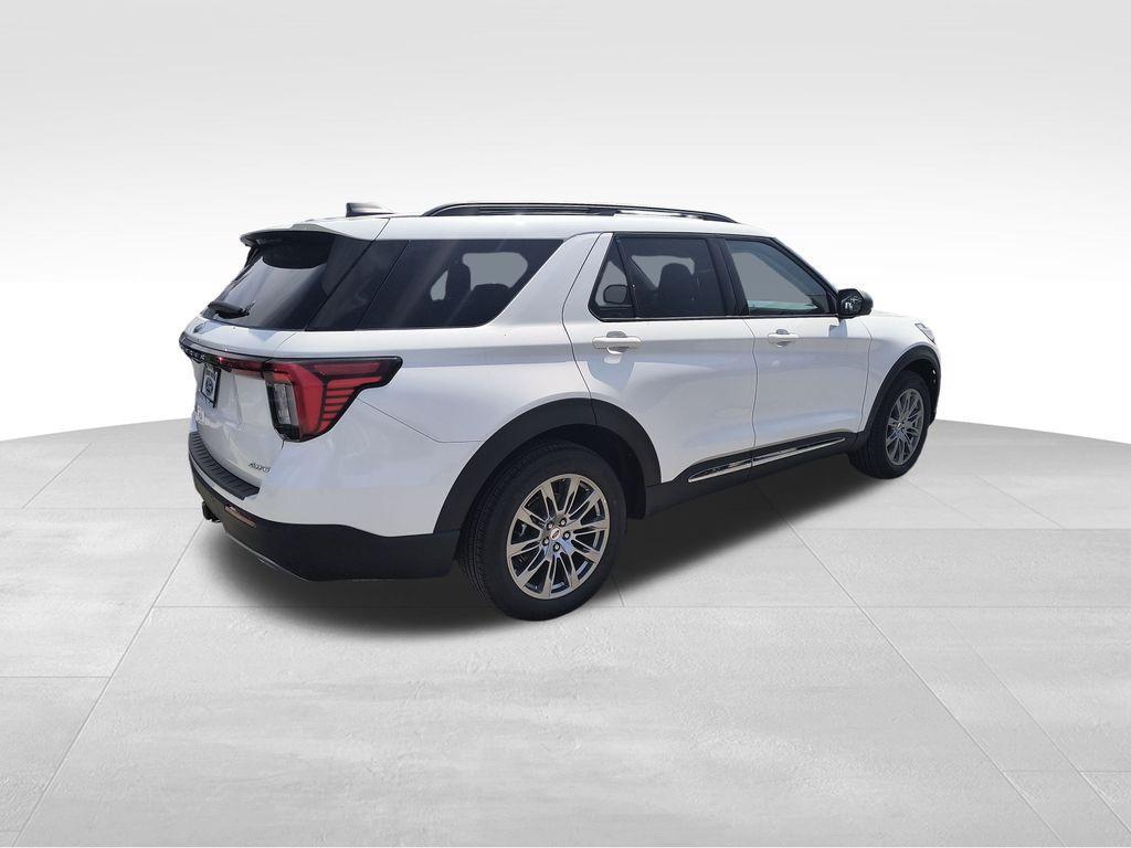 new 2025 Ford Explorer car, priced at $45,832