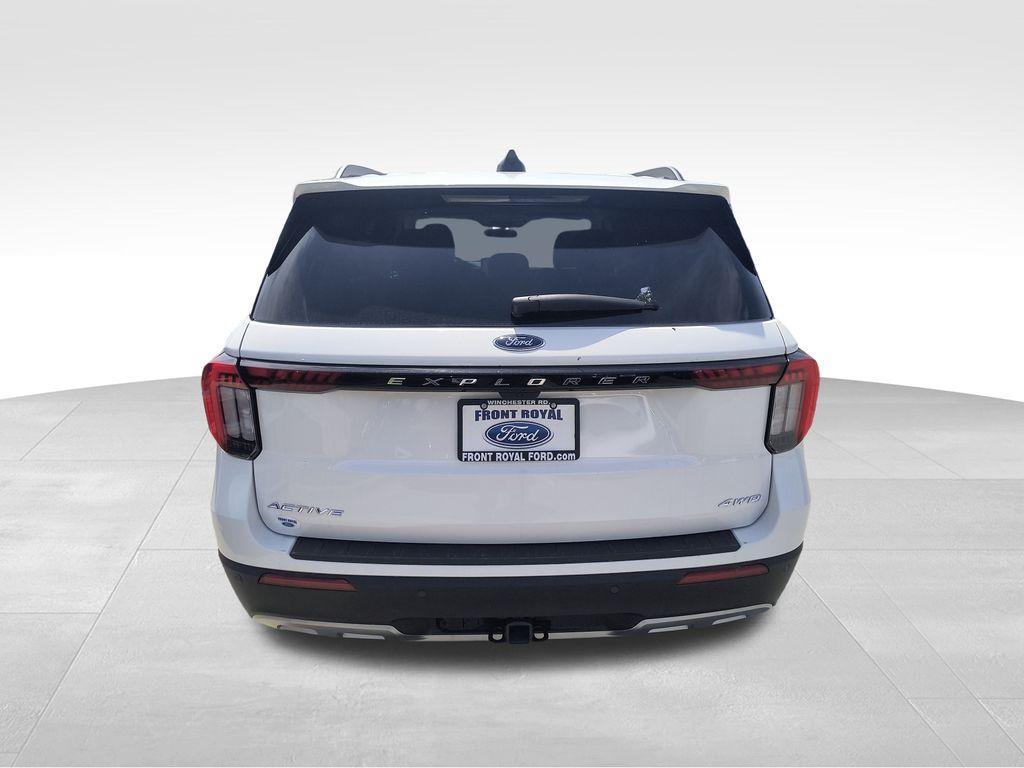 new 2025 Ford Explorer car, priced at $45,832