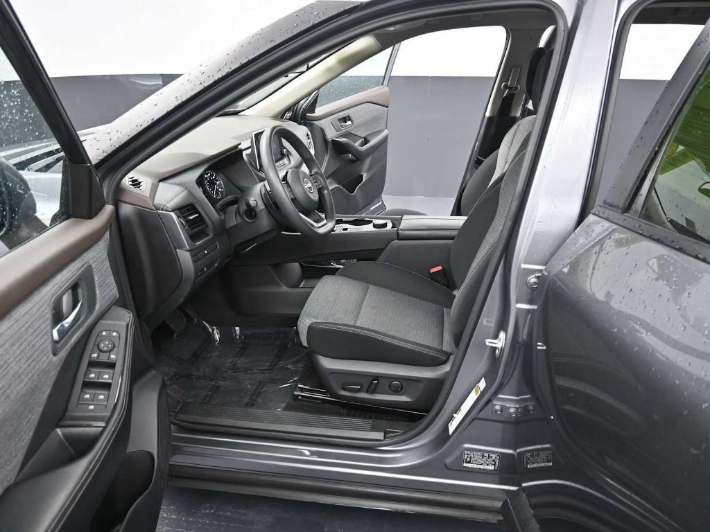 used 2023 Nissan Rogue car, priced at $19,673