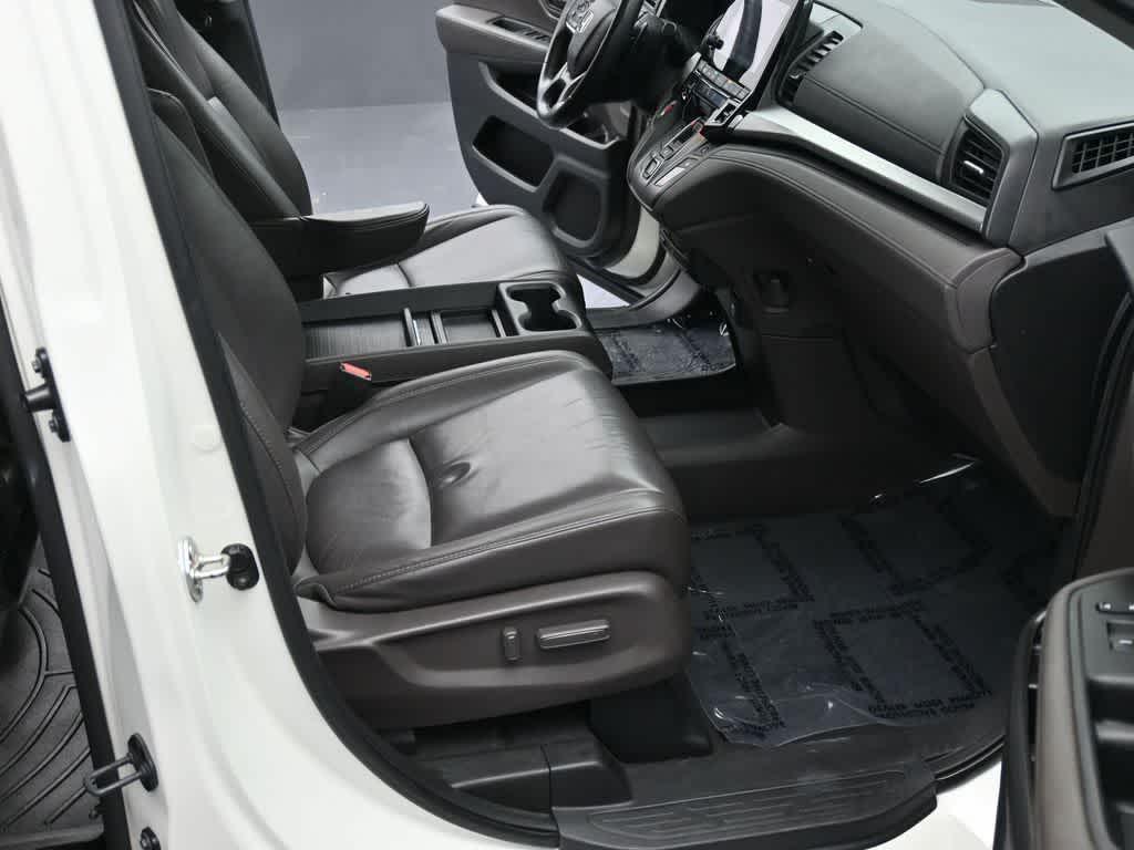 used 2018 Honda Odyssey car, priced at $17,273