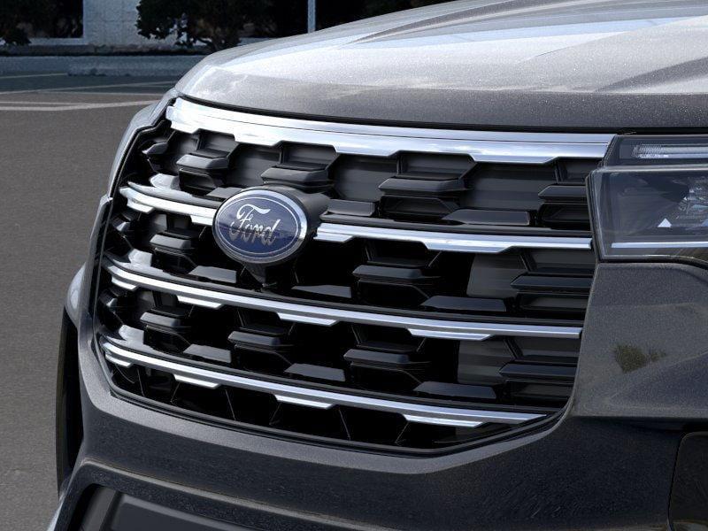 new 2025 Ford Explorer car, priced at $45,402