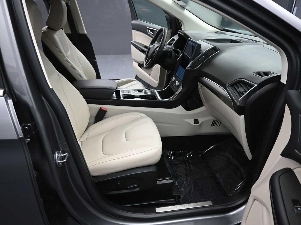 used 2022 Ford Edge car, priced at $22,473