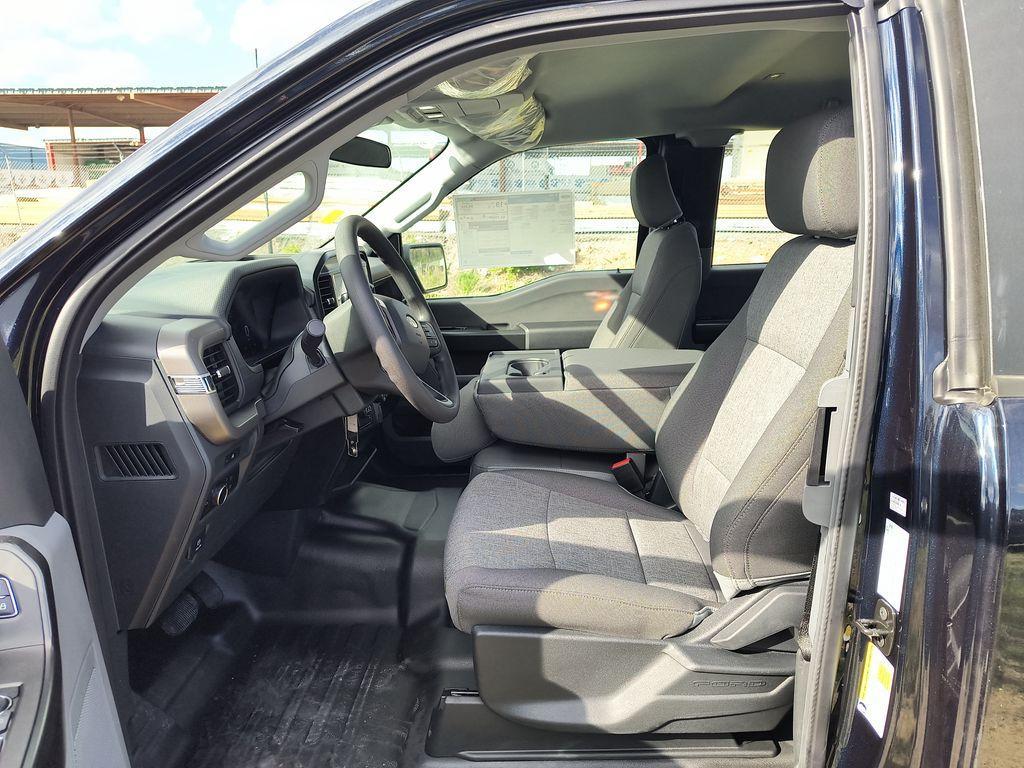 new 2025 Ford F-150 car, priced at $45,093