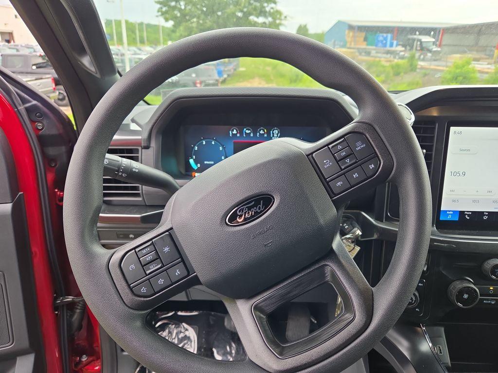 new 2025 Ford F-150 car, priced at $49,271