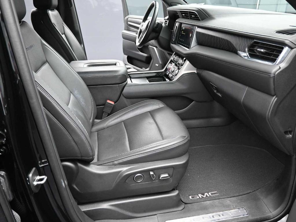 used 2024 GMC Yukon XL car, priced at $64,973