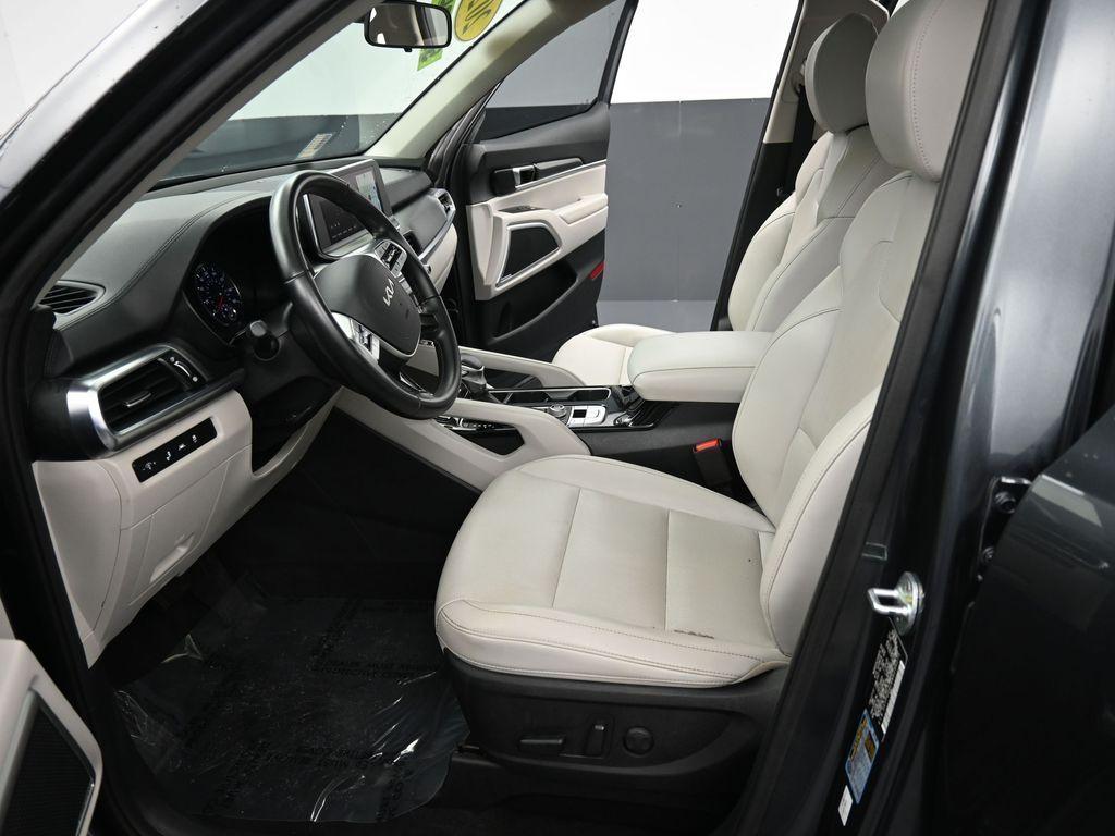 used 2022 Kia Telluride car, priced at $31,673