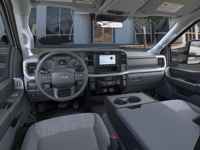 new 2025 Ford F-250 car, priced at $60,600