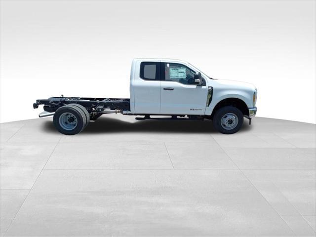 new 2023 Ford F-350 car, priced at $71,326