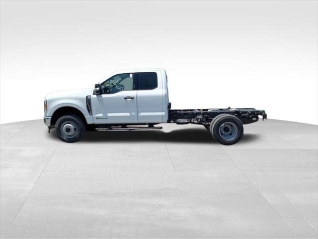 new 2023 Ford F-350 car, priced at $71,326