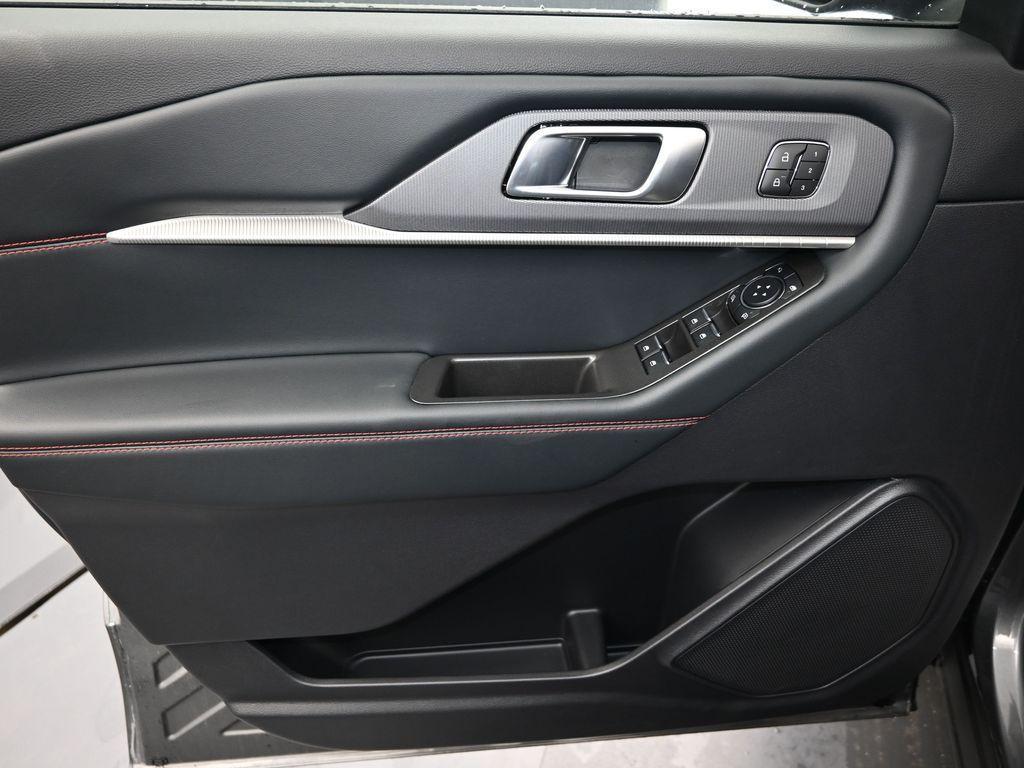 new 2025 Ford Explorer car, priced at $49,357