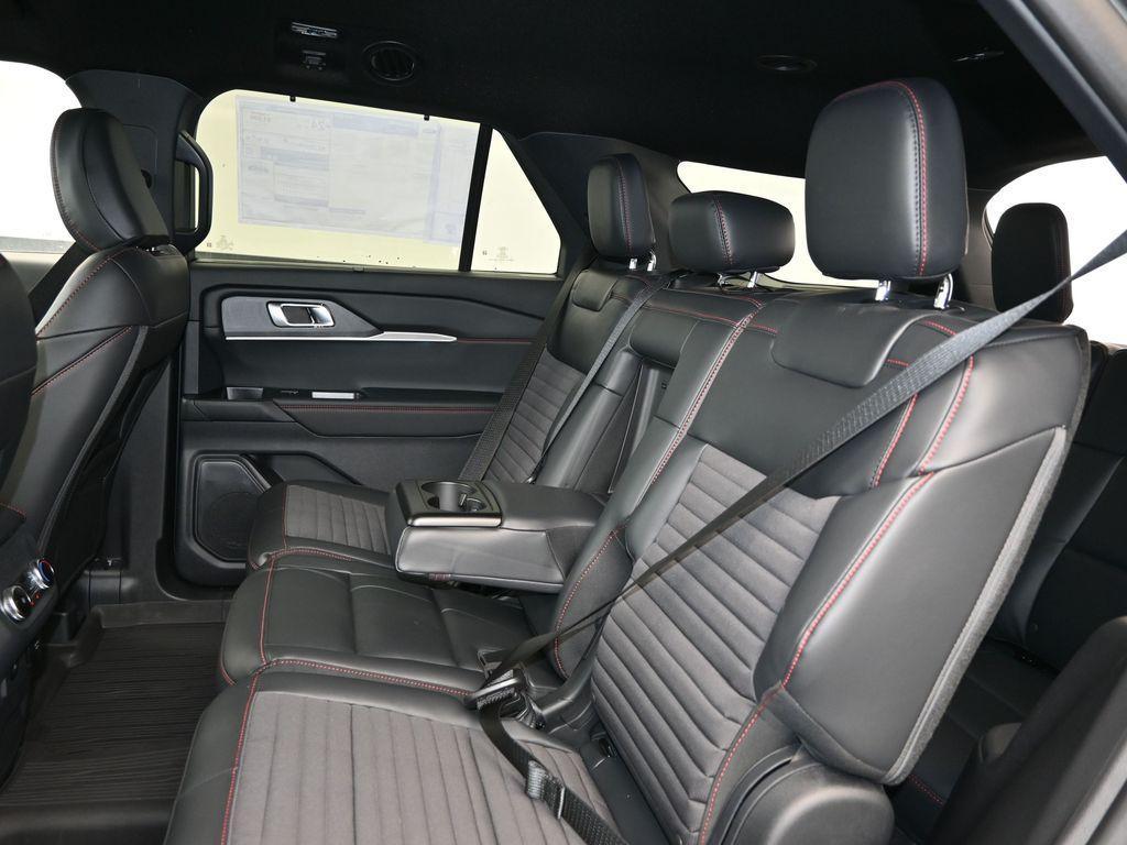 new 2025 Ford Explorer car, priced at $49,357