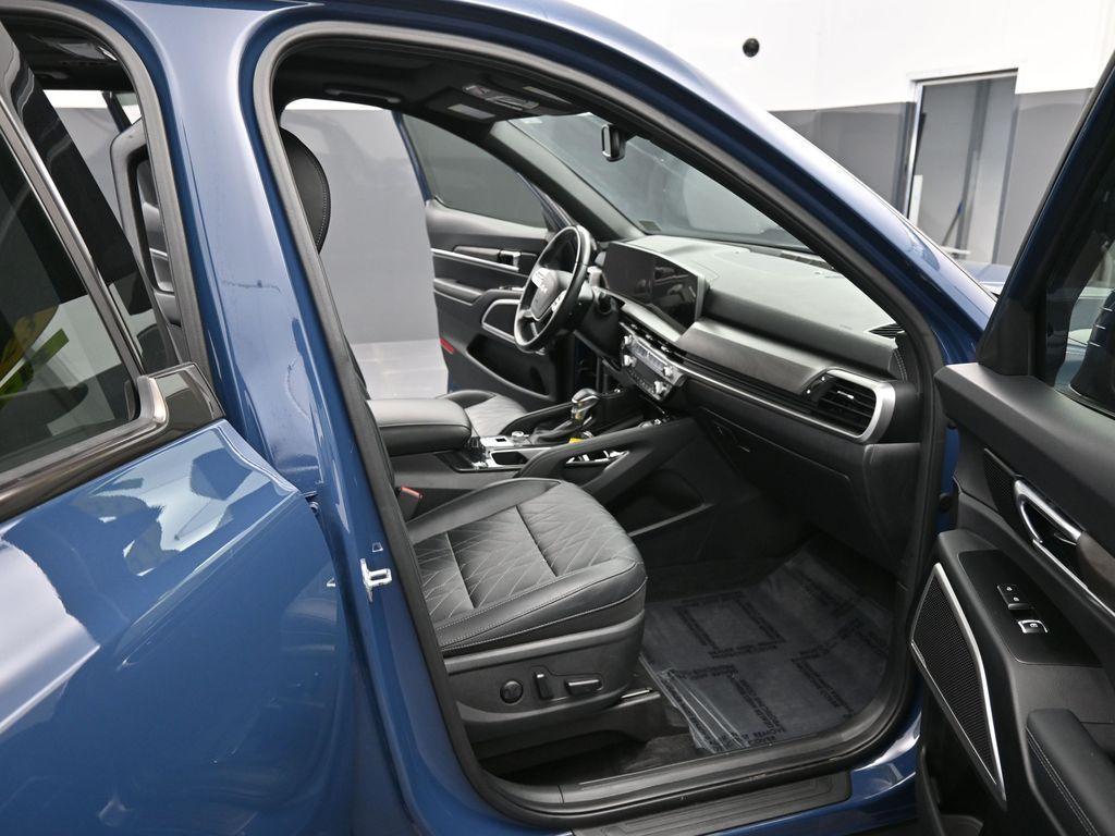used 2023 Kia Telluride car, priced at $34,973