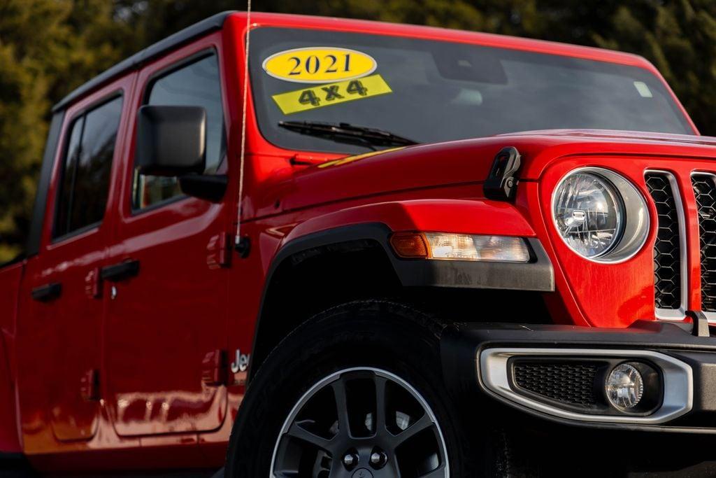 used 2021 Jeep Gladiator car, priced at $32,973