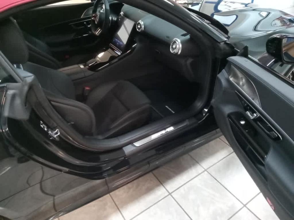 used 2022 Mercedes-Benz AMG SL 63 car, priced at $121,995